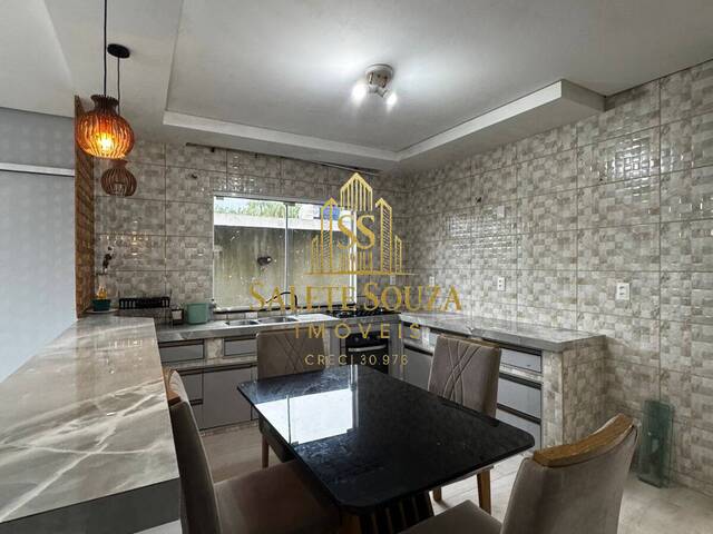 #13 - Casa para Venda em Camboriú - SC