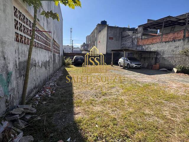 #12 - Terreno para Venda em Balneário Camboriú - SC