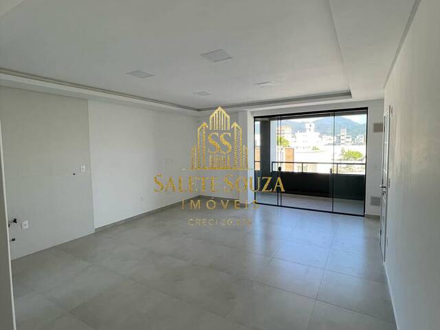 #21 - Apartamento para Venda em Camboriú - SC