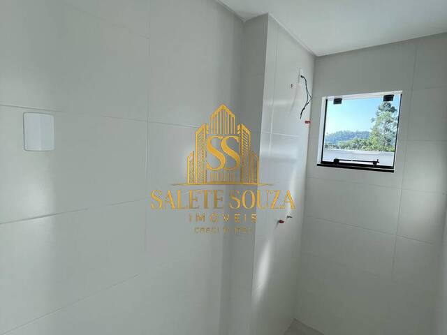Apartamento para Venda em Camboriú - 4