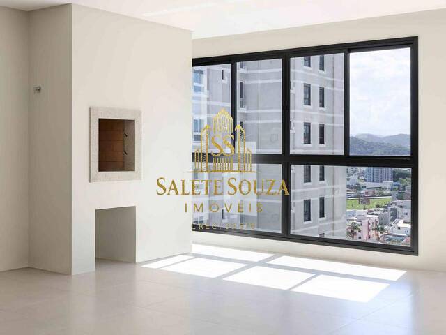 Locação em Centro - Balneário Camboriú