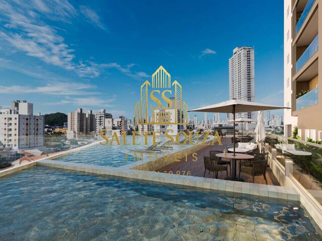 #36 - Apartamento para Venda em Camboriú - SC